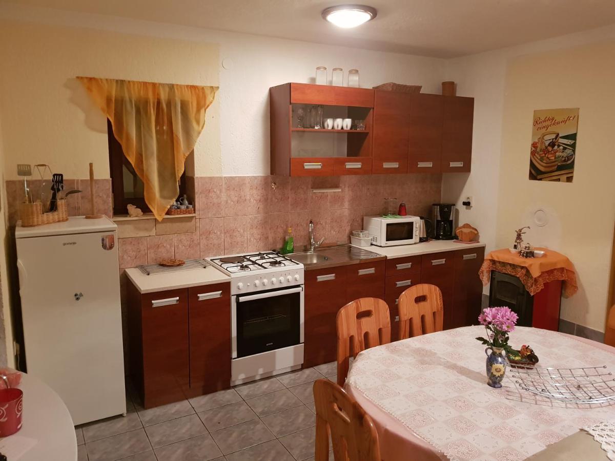 Apartments Varga Senj  Luaran gambar