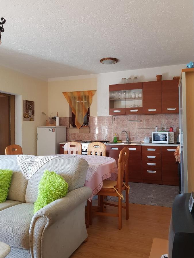 Apartments Varga Senj  Luaran gambar