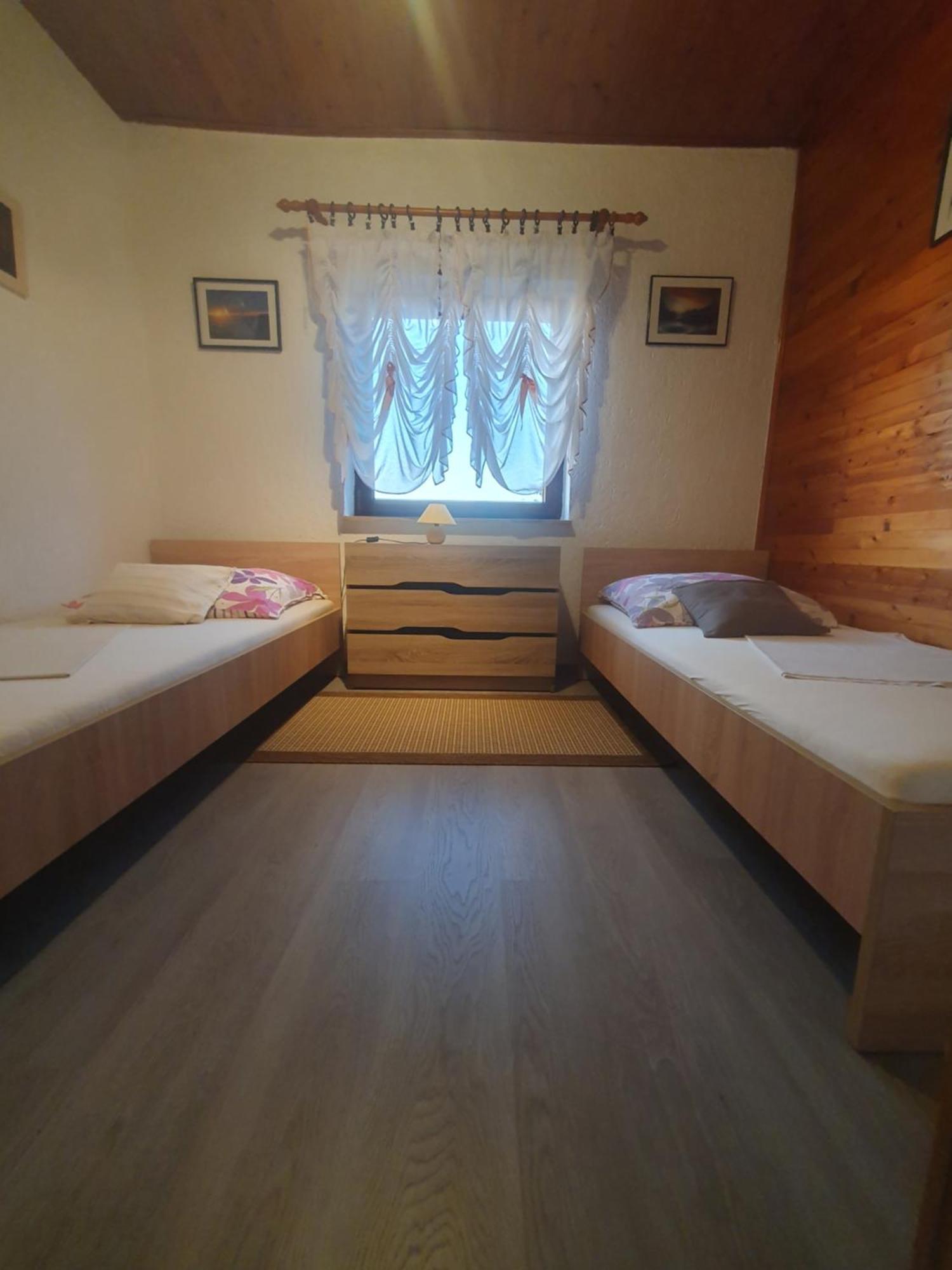 Apartments Varga Senj  Luaran gambar